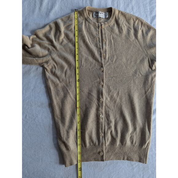 Jaeger Vintage 100% Scottish Cashmere Cardigan Sweater Size 34 EU Quiet Luxury - Picture 11 of 16